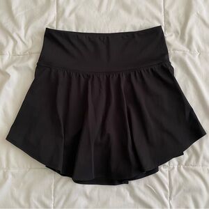 Old Navy Active Black High Rise Skort / Skirt, built in shorts